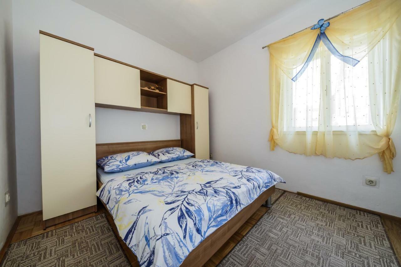 Apartments Sea Star Kaštela Buitenkant foto